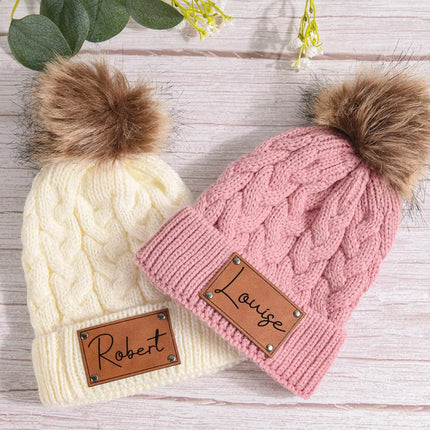 Mini Fashion - Egen skrifttype - Hat med pompon