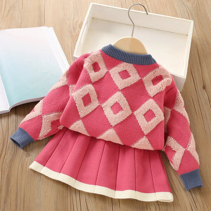 Mini Fashion - Wonderfully Warm - Vintage Knitted Pullover & Skirt