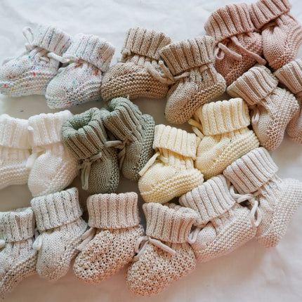 Mini Fashion - Warm & Stylish - Knitted Baby Shoes